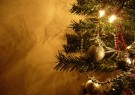 Enfeitar / Decorar a Árvore de natal