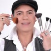 Dicesar lança Maquiagem