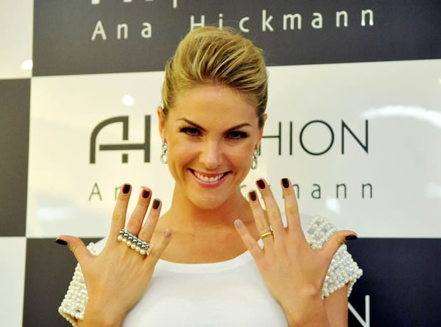 Esmalte Ana Hickmann - Cores