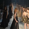Desfile de Samuel Cirnansck
