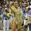 Sabrina Sato com Fantasia de 100 mil